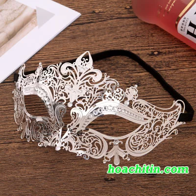Mặt Nạ Hợp Kim Mẫu Nữ Hoàng Bạc
